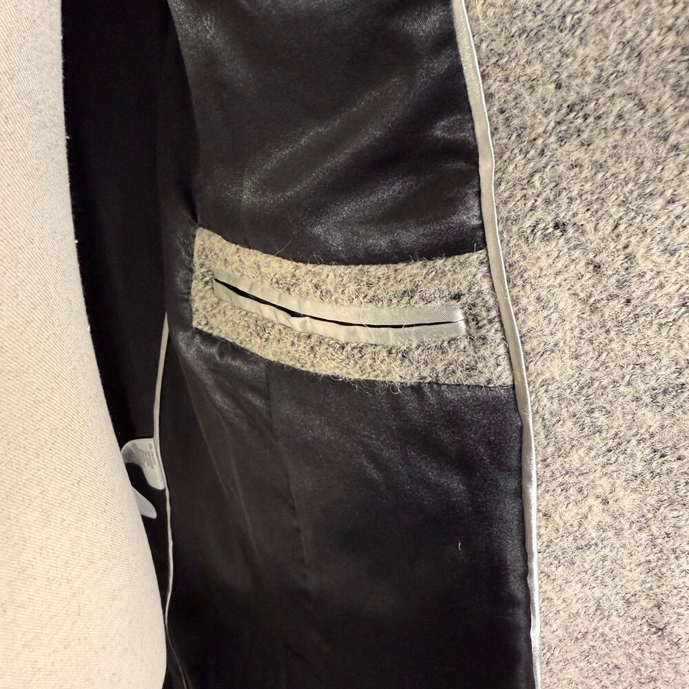 Calvin Klein Women's Wool Blend Long Boucle Coat Sz XL, Tan/Brown, Zips, Pockets - Picture 11 of 16